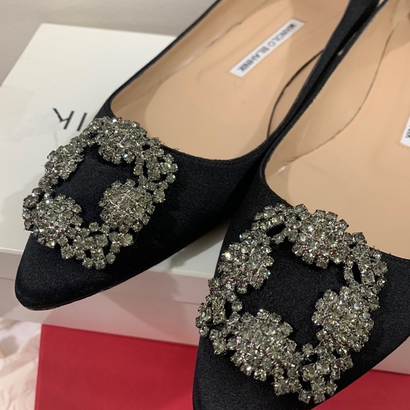 ❤️Authentic Manolo Blahnik Hangisi Flats Size 8❤️ - Picture 17 of 17